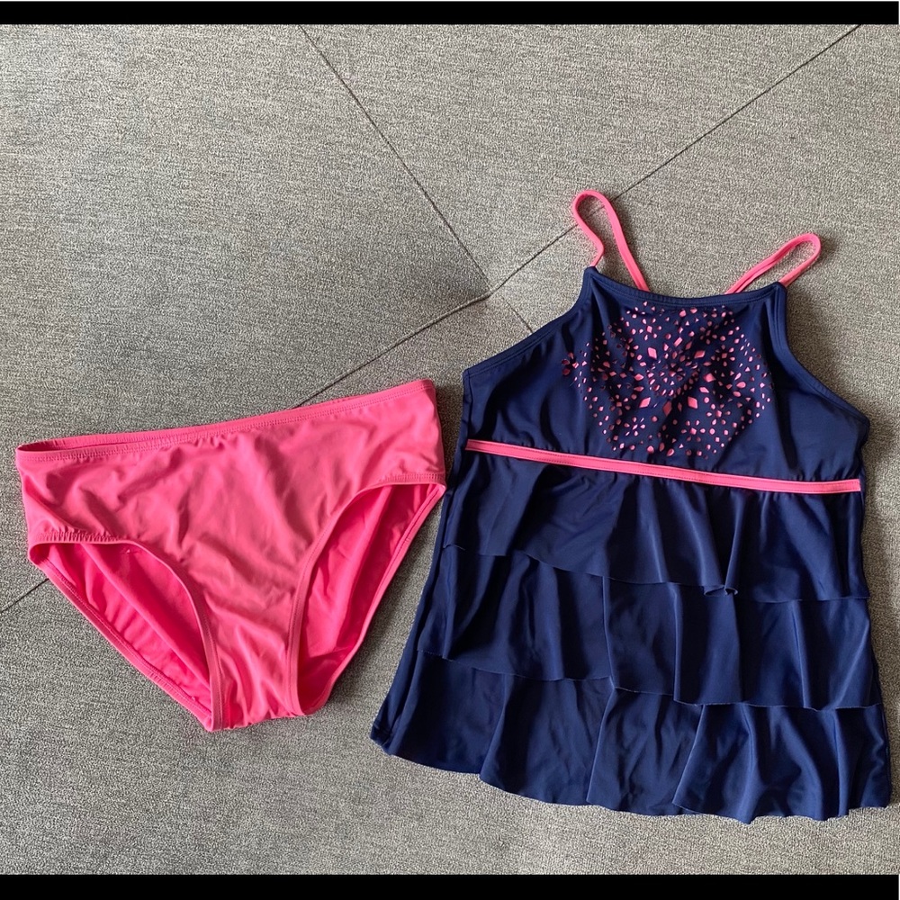 Justice Tankini size 20 Used condition!!!